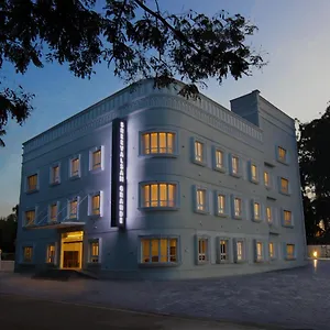 Sreevalsam Grande Hotel